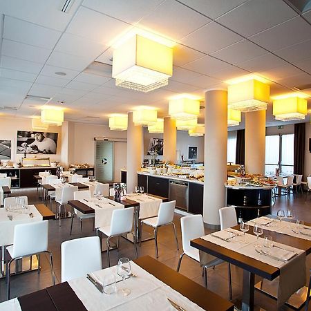 Hotel Fiera Rimini Dış mekan fotoğraf