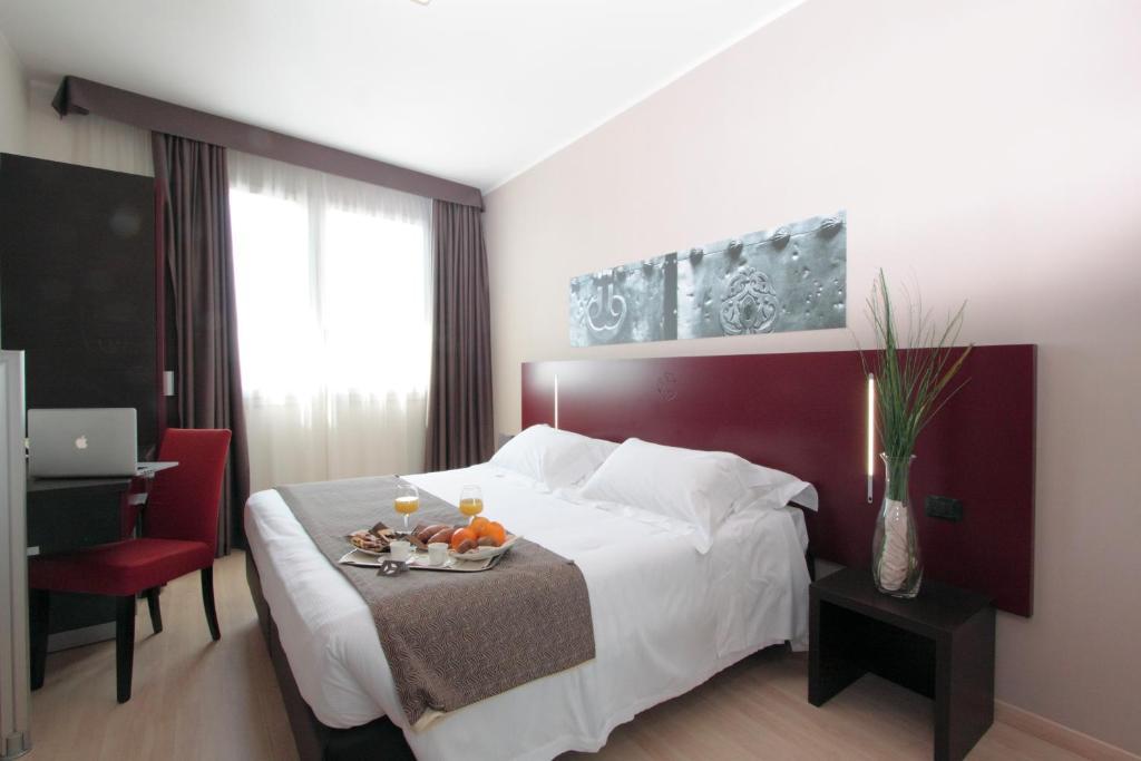 Hotel Fiera Rimini Oda fotoğraf